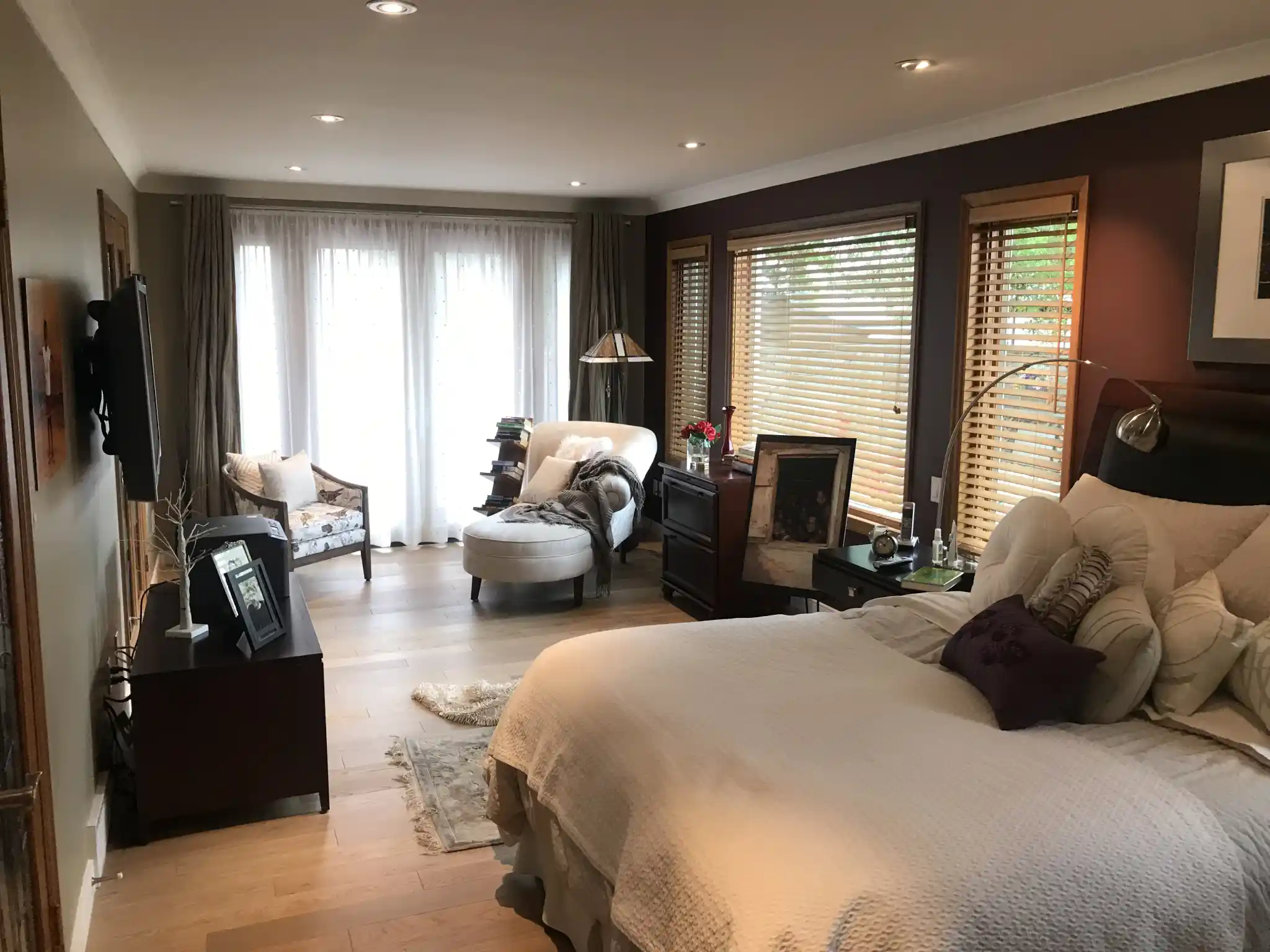 Interior Room